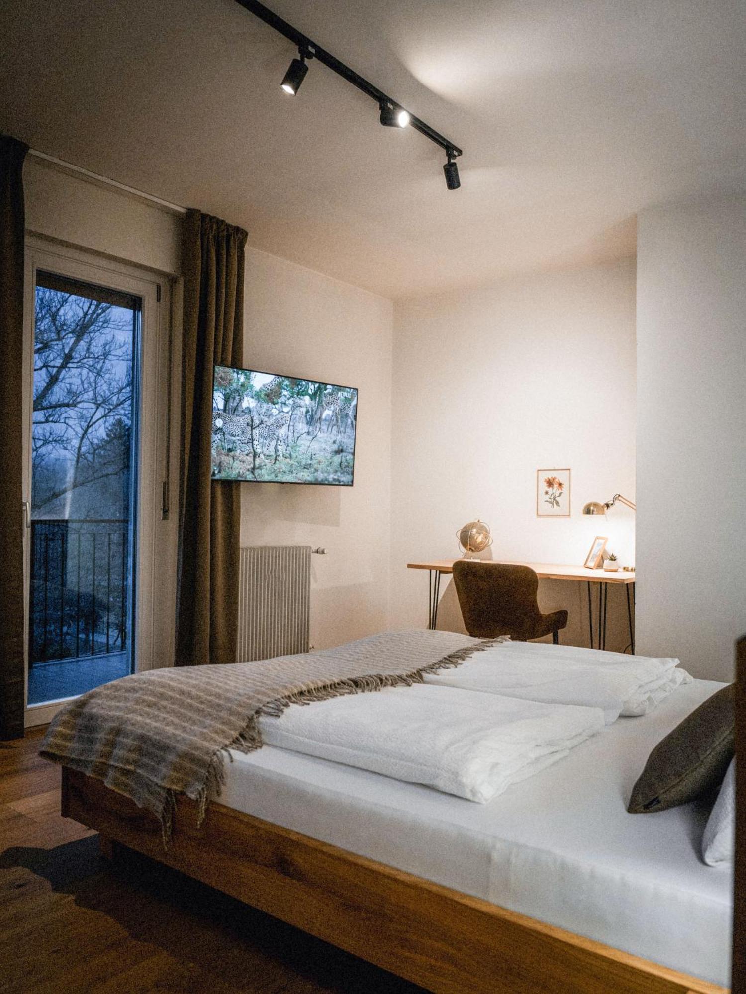 Bergblick Apartment In Zentrumsnaehe Mit Garage ميرانو المظهر الخارجي الصورة